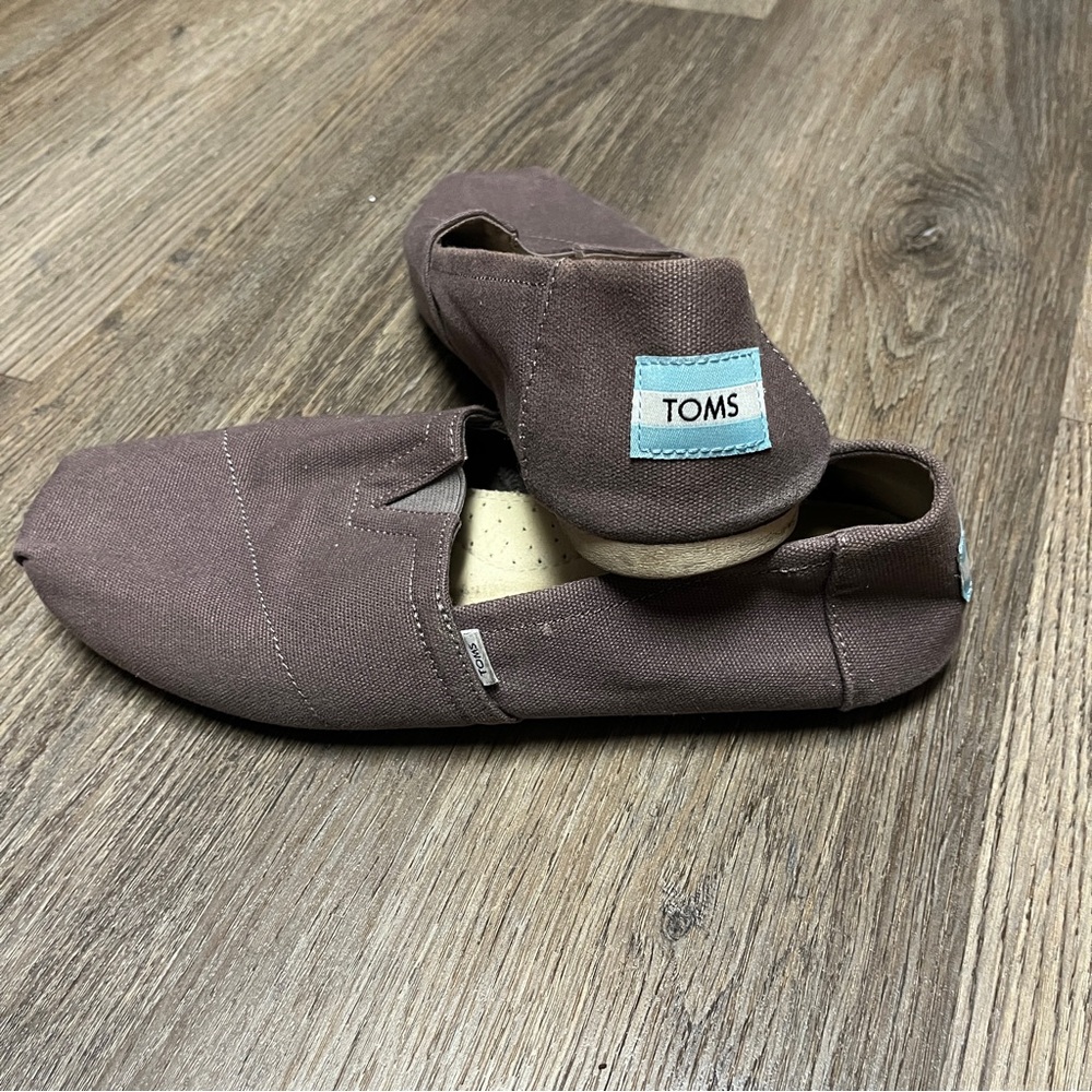 Tom's Classics Men’s Canvas Slip-On Black Shoes - Size 9.5